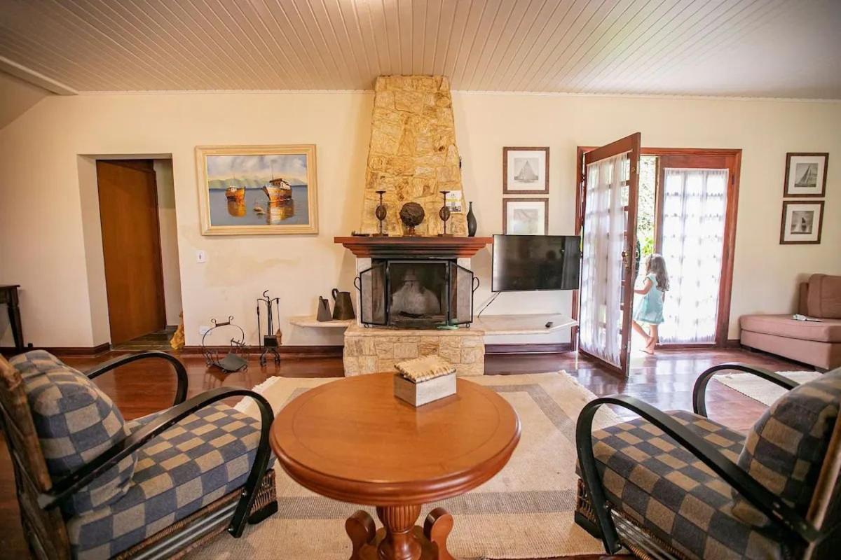 Вилла Casa Nas Montanhas Com Ofuro Кампус-ду-Жордау Экстерьер фото
